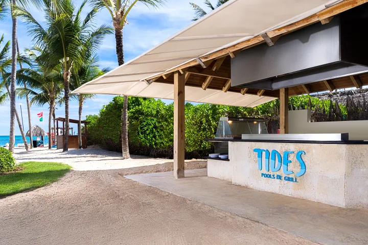 DRRPC-BAR-Tides-Pool-Grill-AT