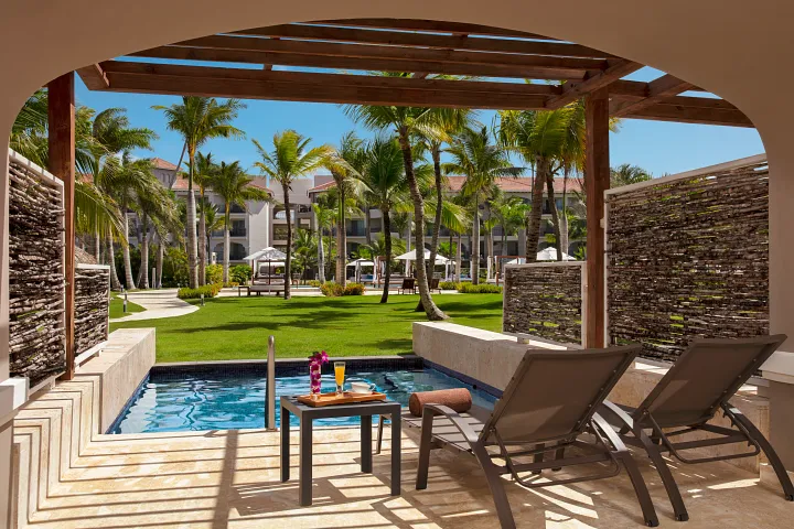 Pool View Suite
